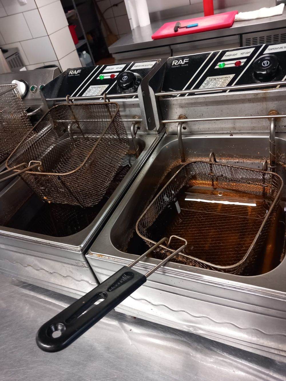 ANPC a aplicat sancţiuni de aproximativ 4,23 milioane de lei, în urma controalelor naţionale